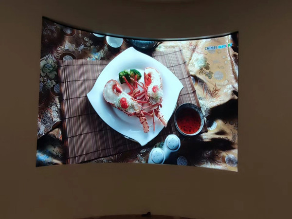 莒县室内P2.5弧形LED屏